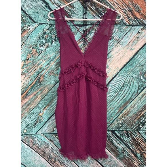 NWT Guess Raspberry Plum Lacy Dress Size Small 💕🌸 - Picture 5 of 16